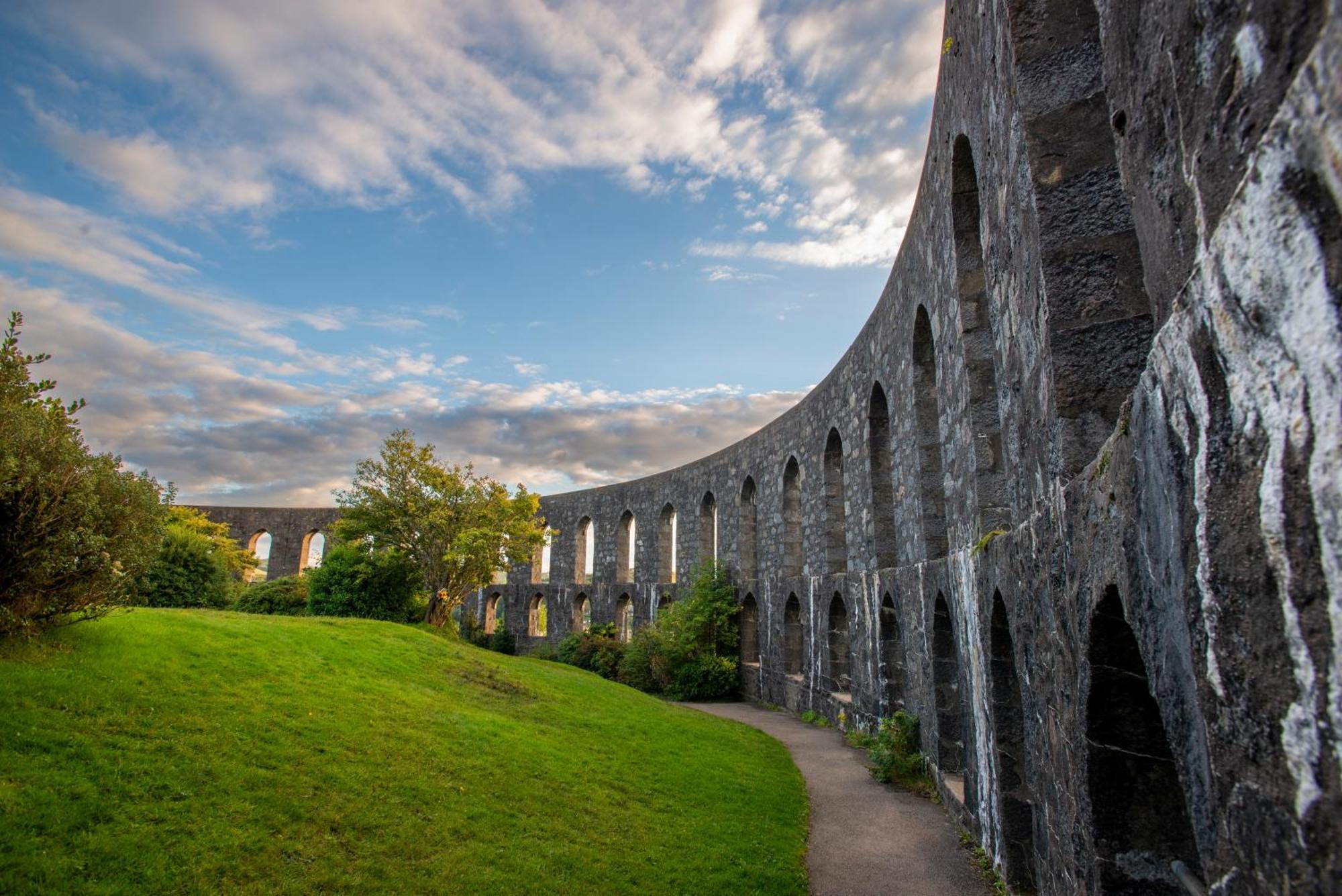 Oban Youth Hostel Zewnętrze zdjęcie The Round Church of St. Canice